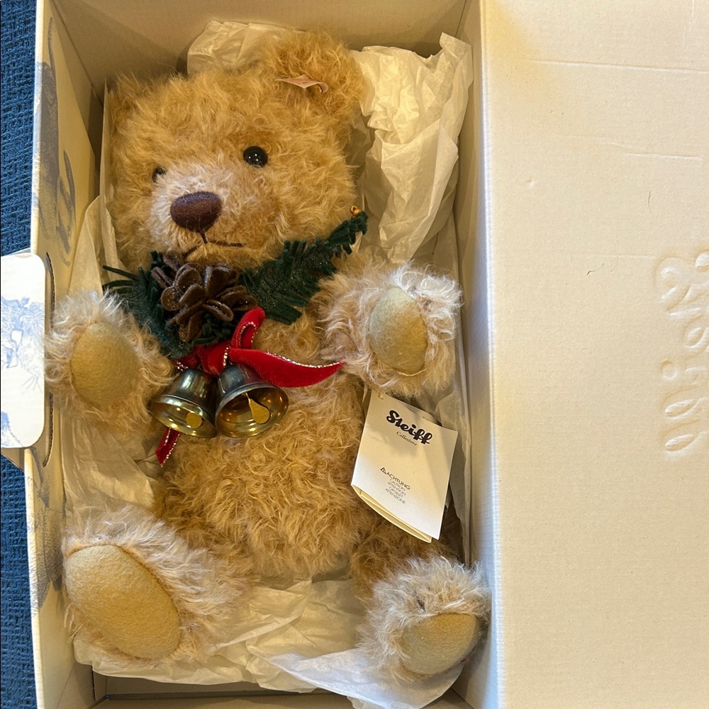 NWT STEIFF Christmas Teddy Bear with Bells